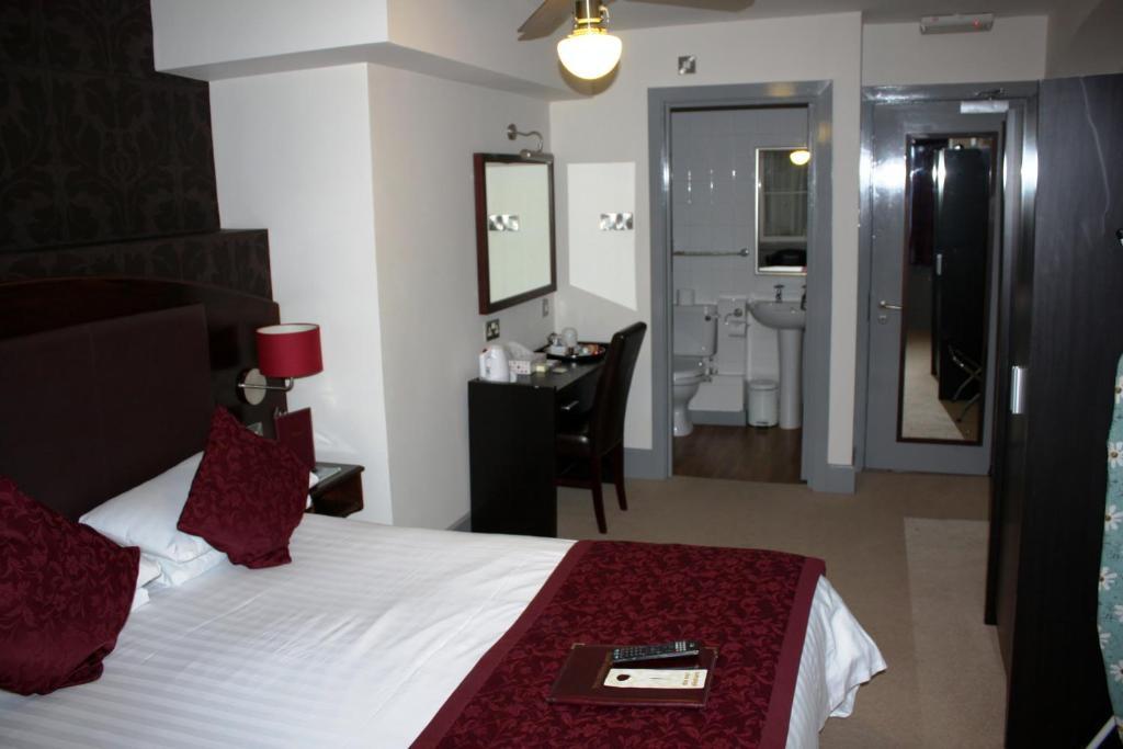 The Cathedral Hotel Salisbury Chambre photo