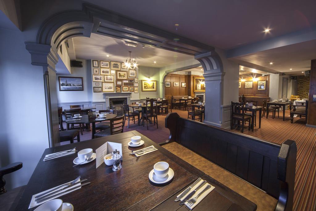 The Cathedral Hotel Salisbury Extérieur photo