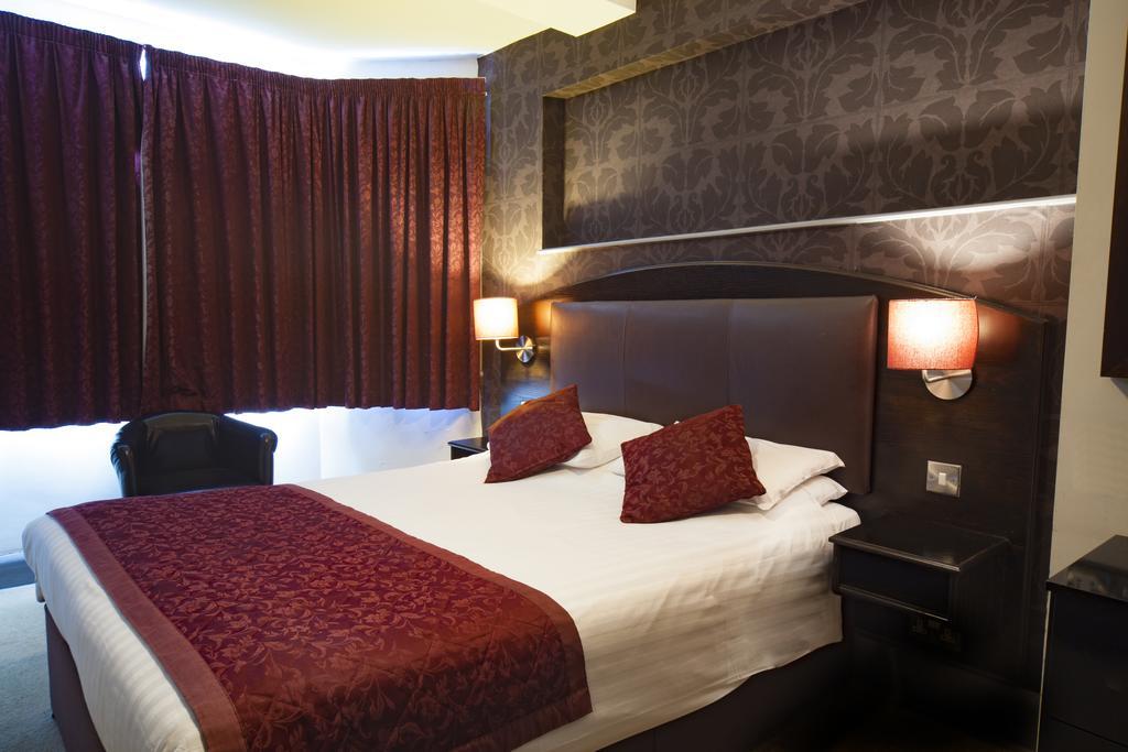The Cathedral Hotel Salisbury Extérieur photo