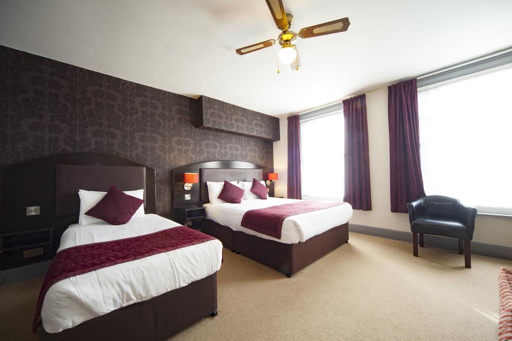 The Cathedral Hotel Salisbury Extérieur photo