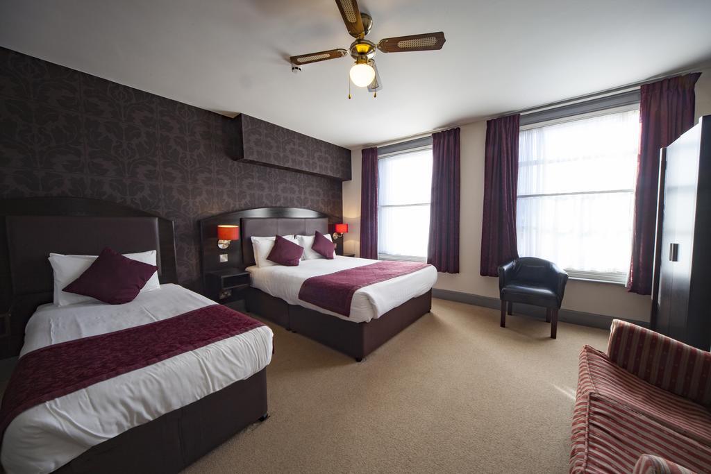 The Cathedral Hotel Salisbury Extérieur photo