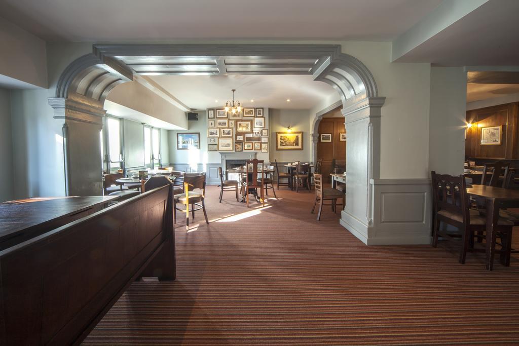 The Cathedral Hotel Salisbury Extérieur photo