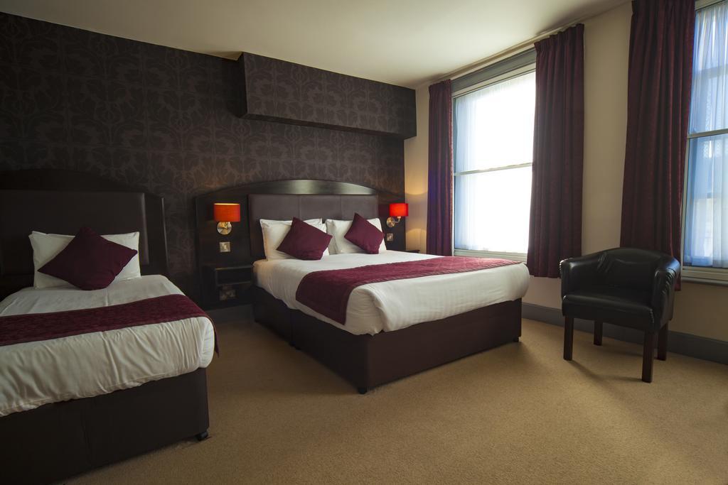 The Cathedral Hotel Salisbury Extérieur photo