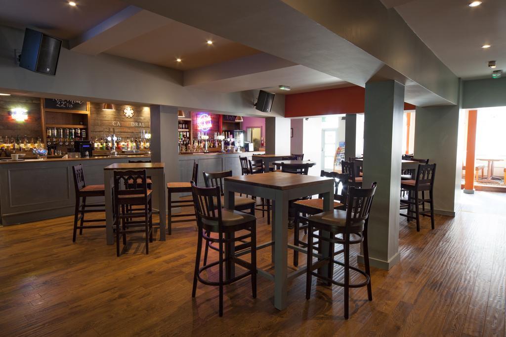The Cathedral Hotel Salisbury Extérieur photo