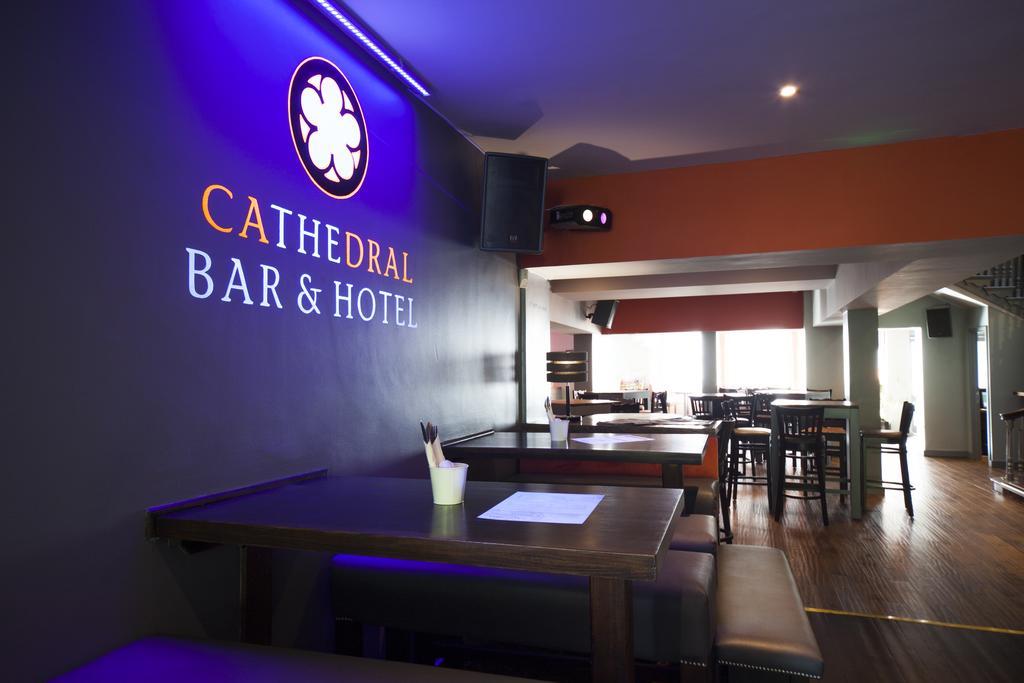The Cathedral Hotel Salisbury Extérieur photo