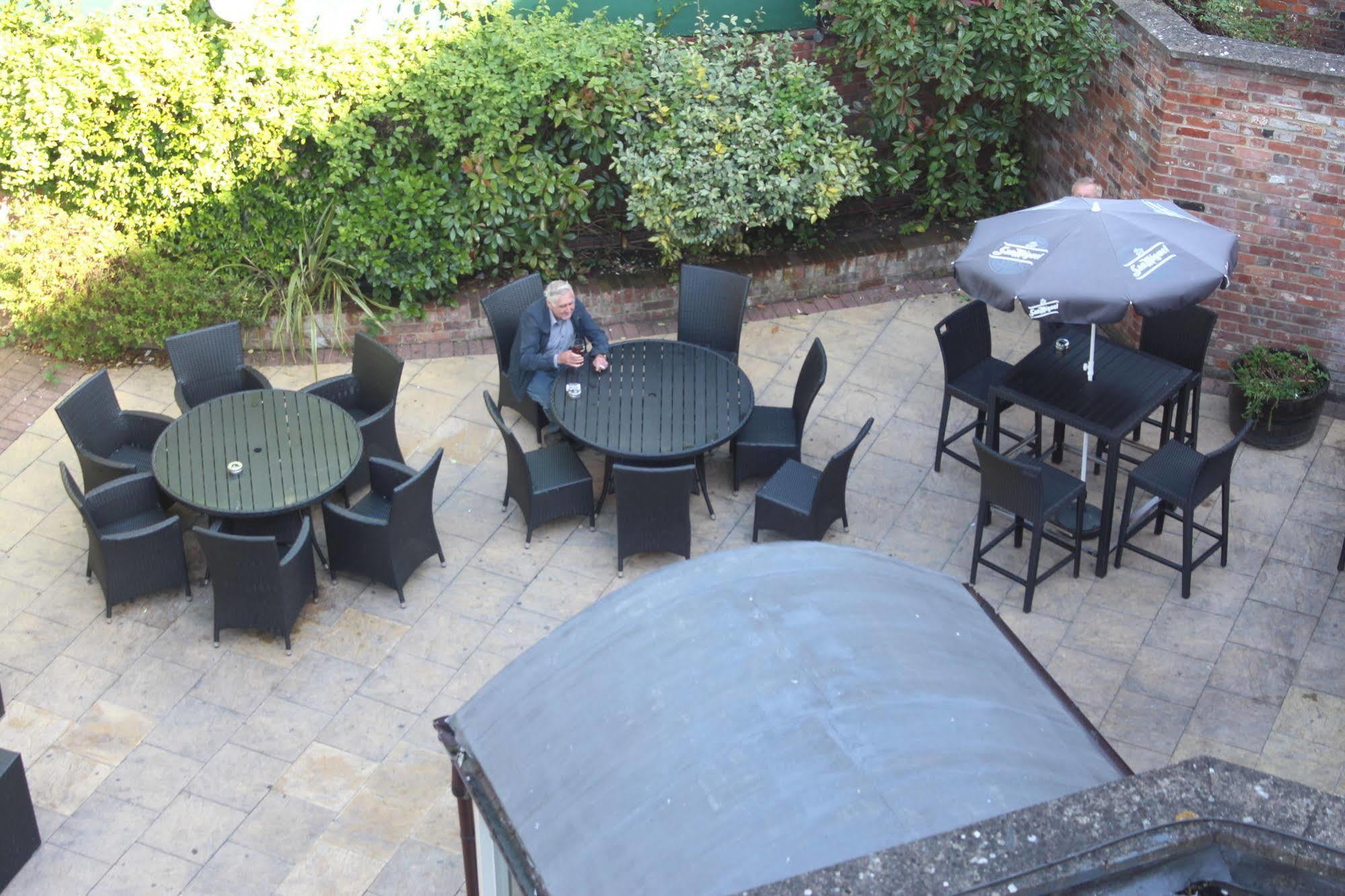 The Cathedral Hotel Salisbury Extérieur photo